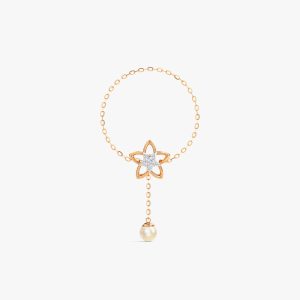 Caratglitz Designer Gold And Diamond Bracelet